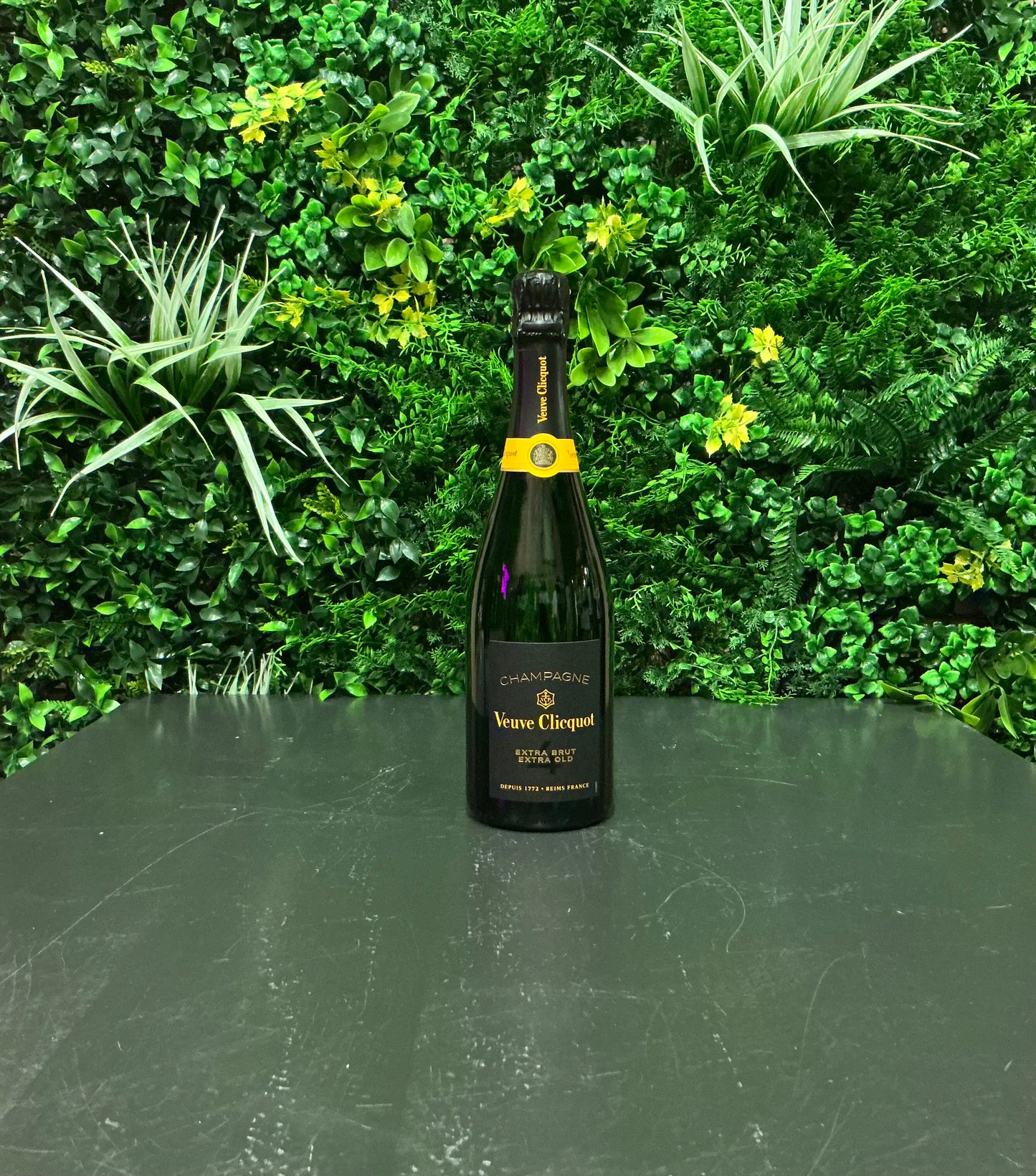 Veuve Clicquot - Extra Brut Extra Old